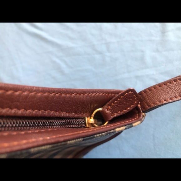 authentic Aquascutum of London check wristlet brown leather mini purse bag Italy - Picture 8 of 9